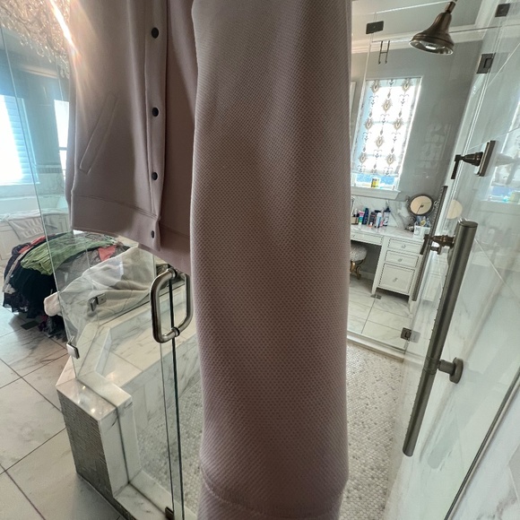 Zella Arise Luxe bomber jacket button up light pink - Picture 9 of 17